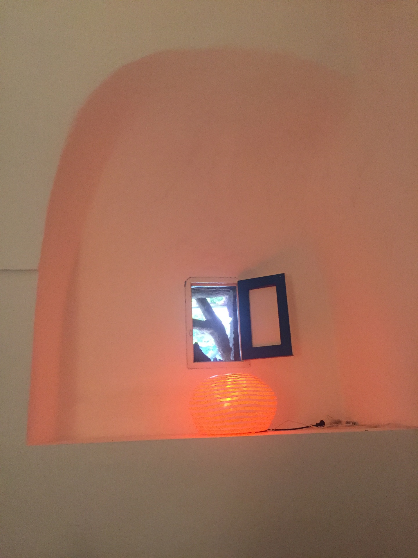 Camera Oscura interior with arched alcove and lantern